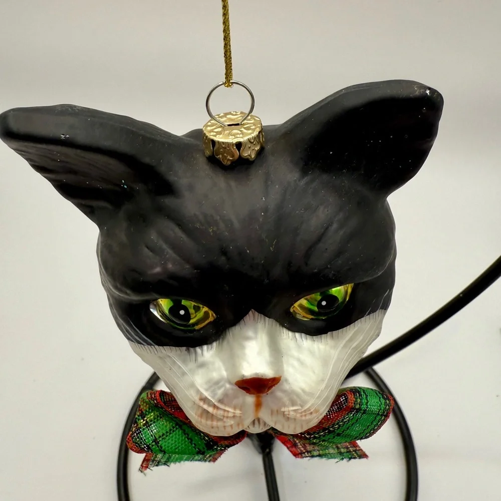 Festive Christmas Cat / Kitty Ornament with Plaid Bow and Bell - Picture 5 of 7